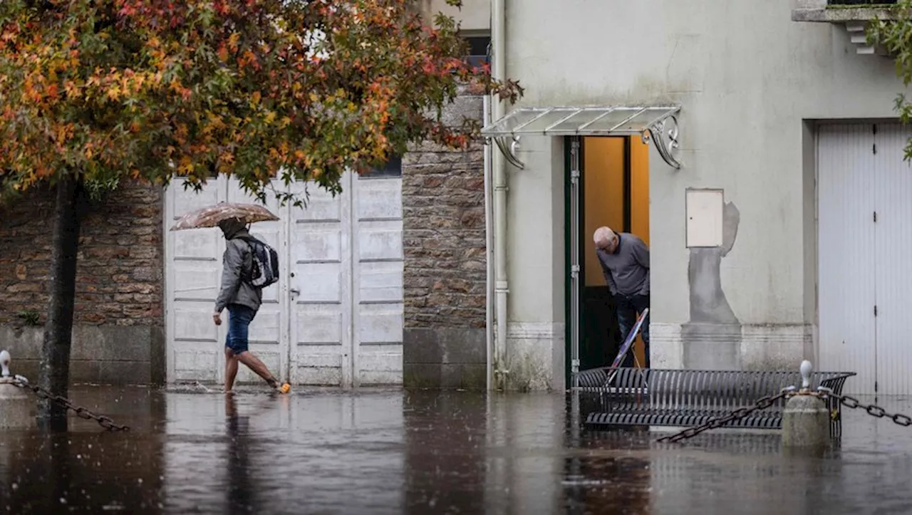 Inondations sur la côte ouest de la France