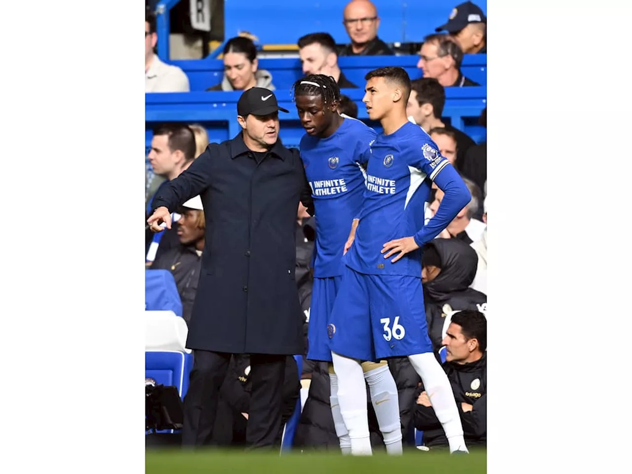 Na estreia de Deivid Washinghton, Chelsea é derrotado em casa pelo Brentford e volta a perder na Premier League