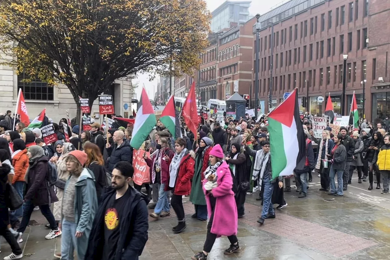 Thousands turn out for Palestine march through Leeds city centre calling for 'an end to the violence'