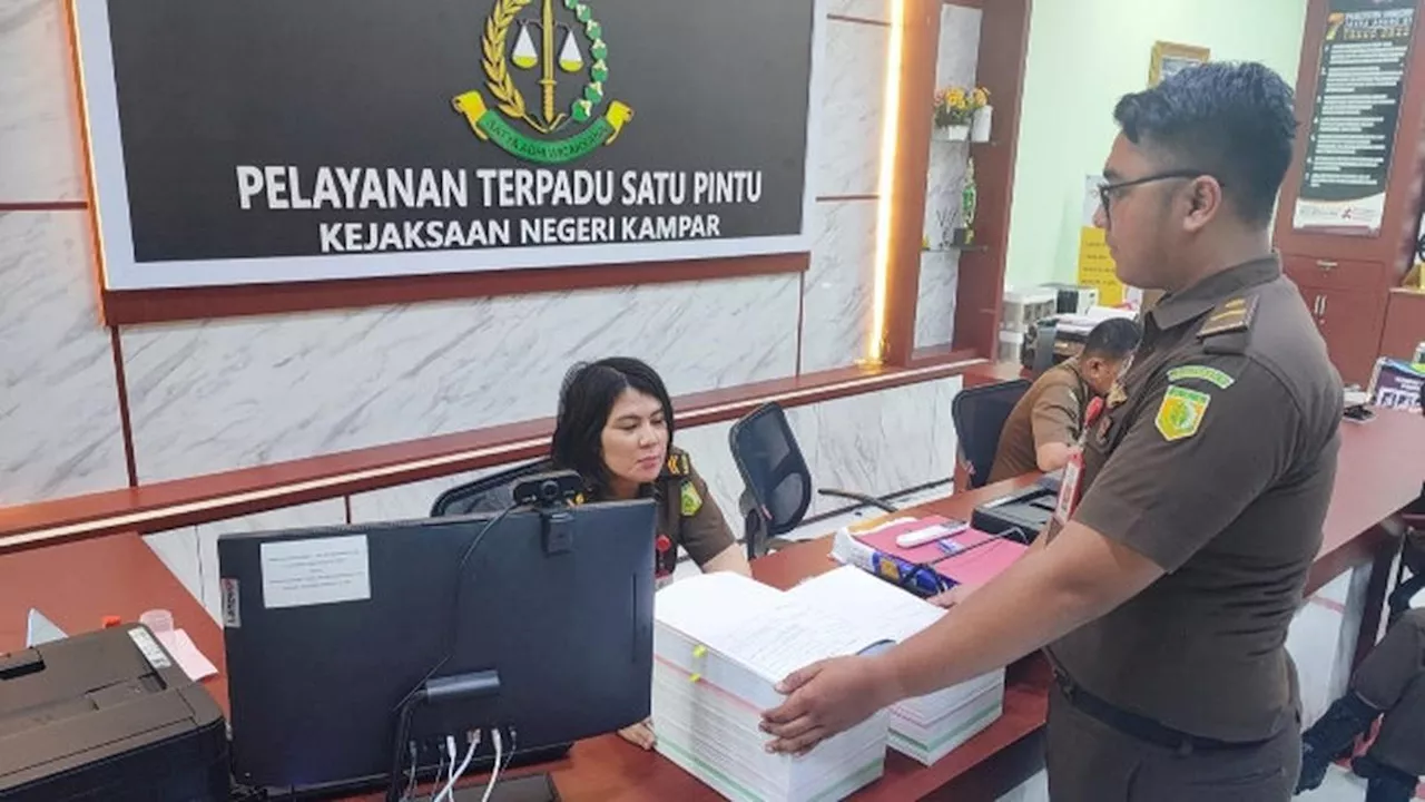 Lengkap, Penyaluran Pupuk Bersubsidi di Kabupaten Kampar Rugikan Negara Rp7,3 M