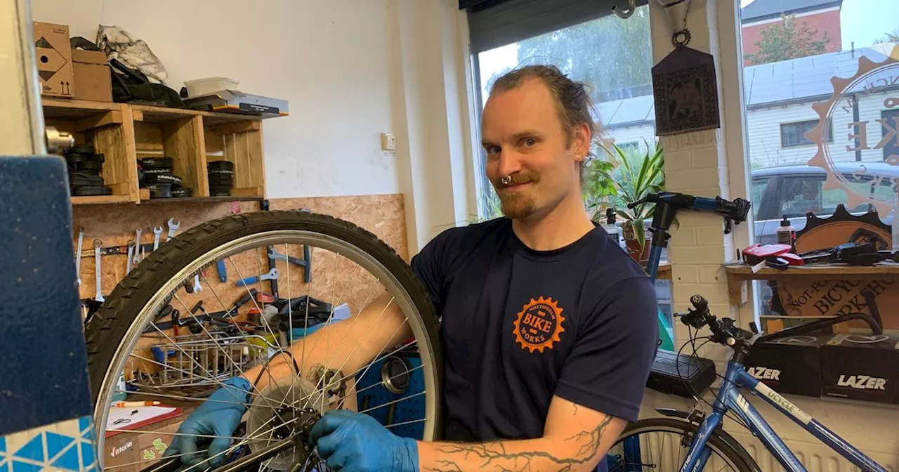 The city repair shop helping low-income residents get around