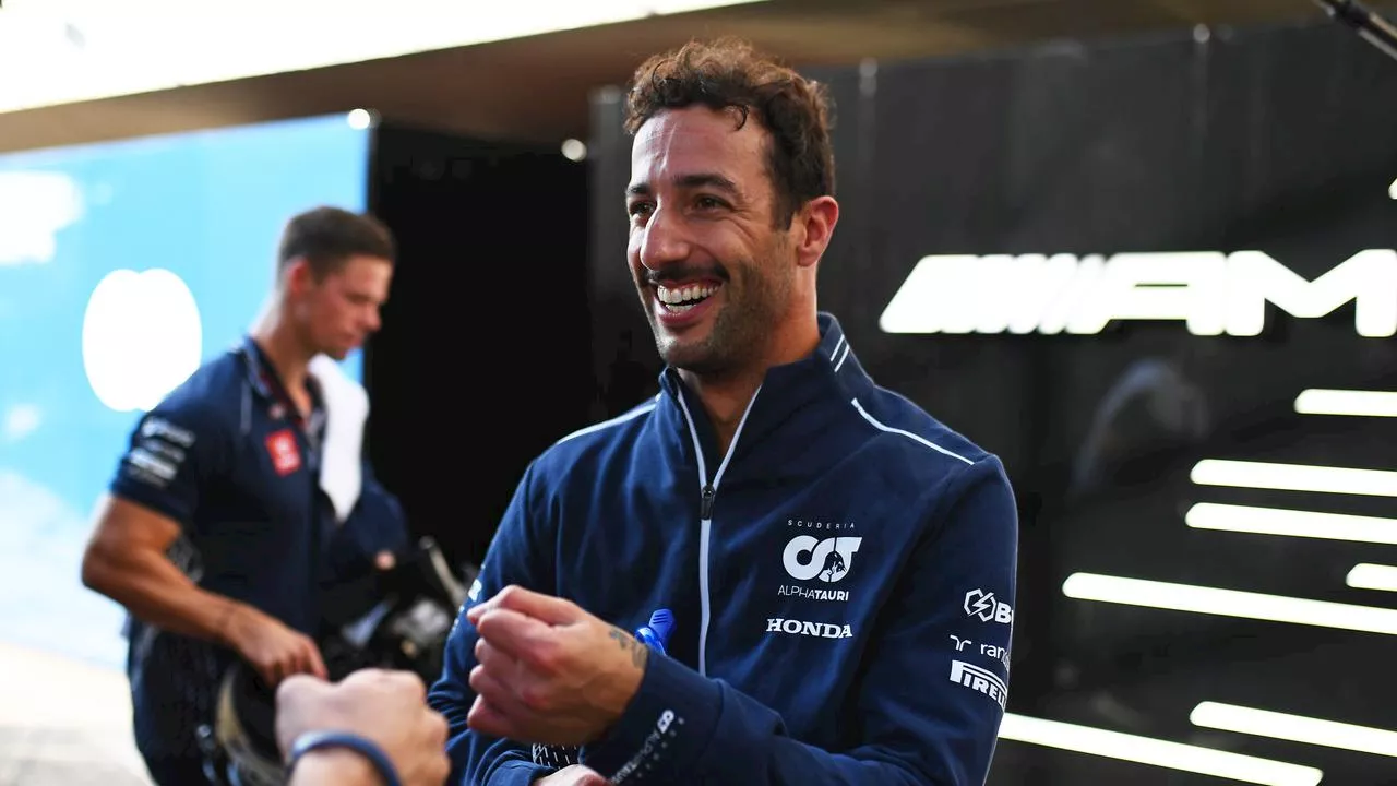 Razendsnelle Ricciardo staat slechts twee tienden van pole af: 'Dit is te gek'