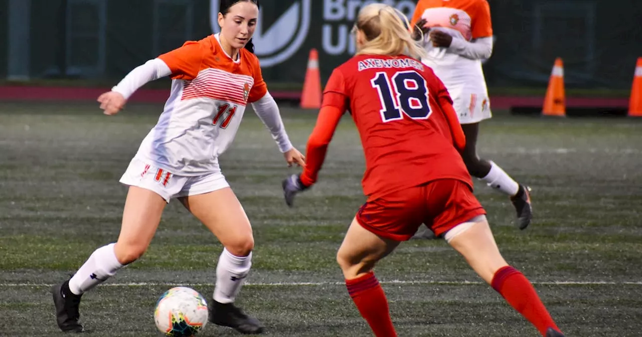 Cape Breton Capers Advance to AUS Women's Soccer Championship Game