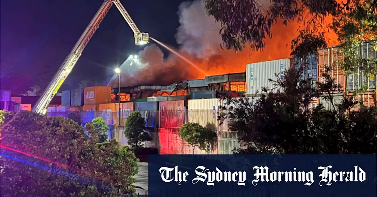 Western Sydney warehouse fire forces highway closure