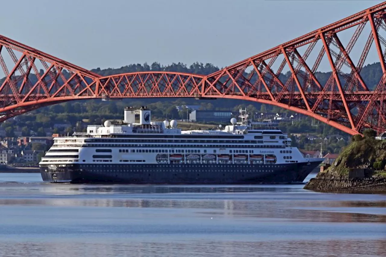 Scottish Minister to Introduce Legislation to Tackle Carbon Emissions from Cruise Ships