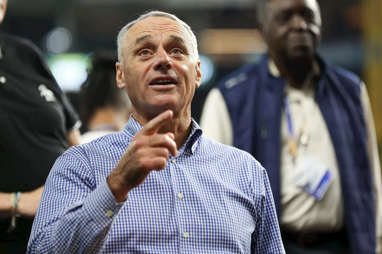 Rob Manfred says MLB will discuss postseason format, but commissioner likes it