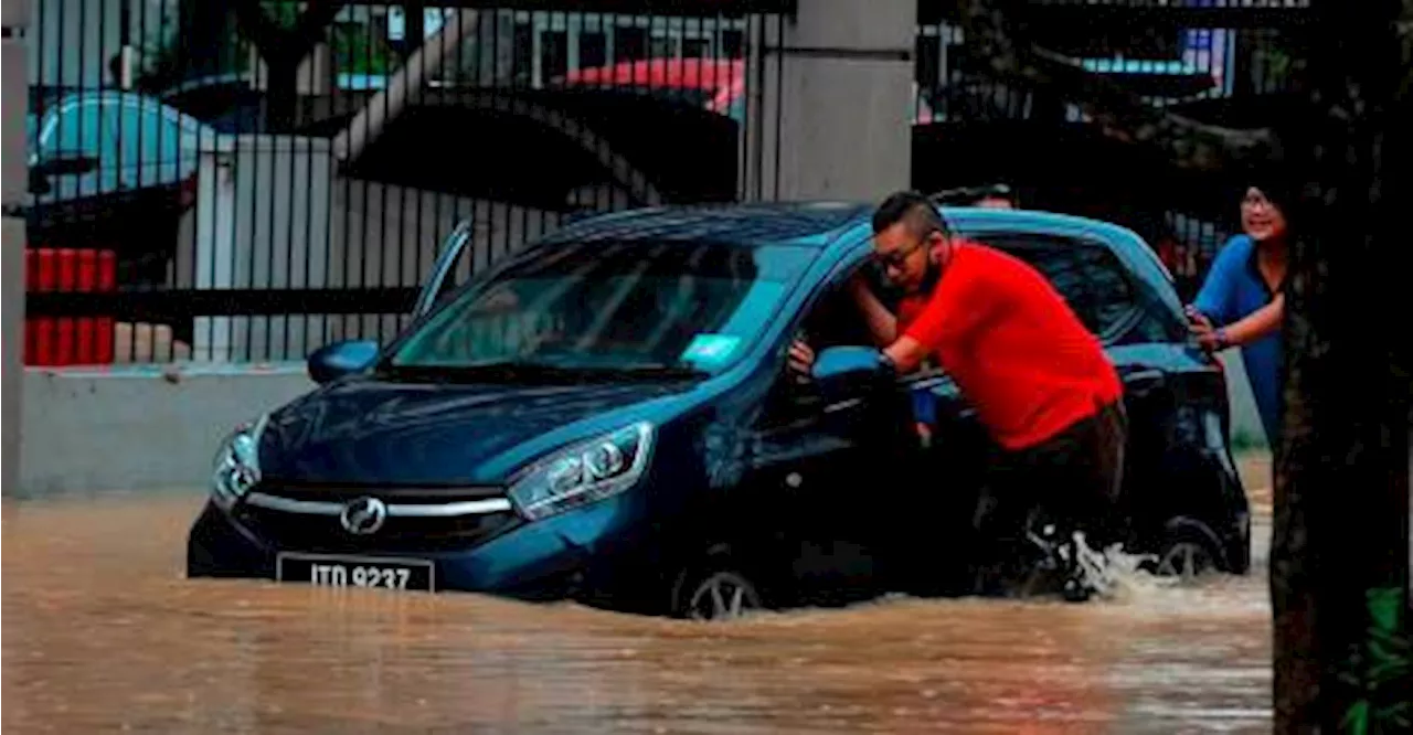 Mangsa banjir di Perak menurun pagi ini