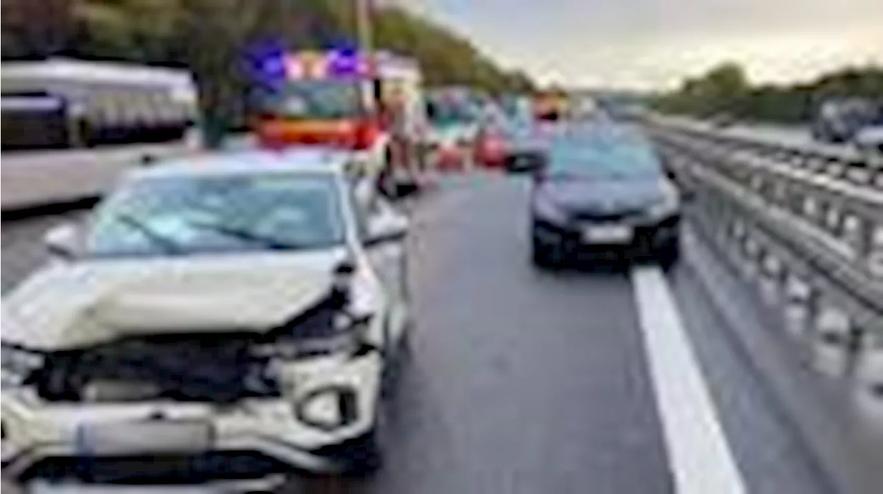 Massenkarambolagen auf der Autobahn 81 bei Untergruppenbach