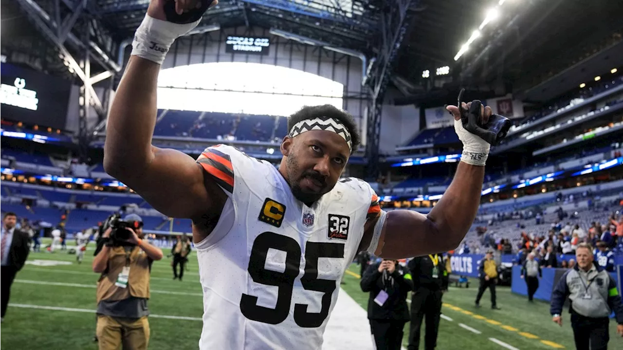 Myles Garrett creates 'Jeepers Creepers' Halloween display at home