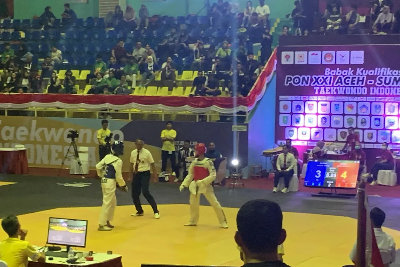 Wakil Jateng menang mudah atas Wakil Kaltara di final putra under54 Kg