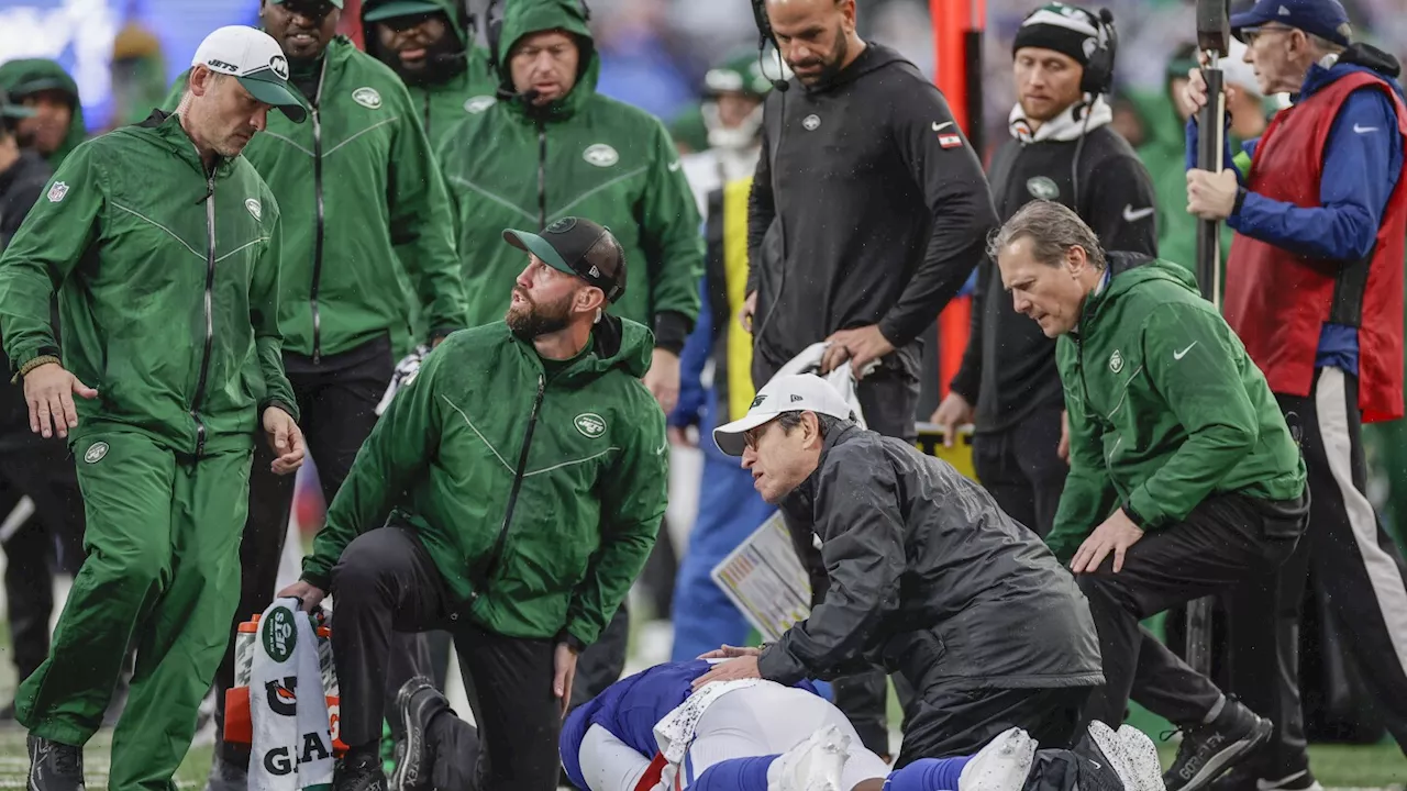 Cousins may have Achilles tendon injury; Stafford, Pickett, Taylor also hurt on rough day for QBs