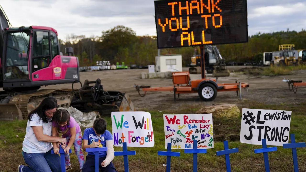 Mainers gather for Sunday mass to pray, reflect days after a mass shooting left 18 dead