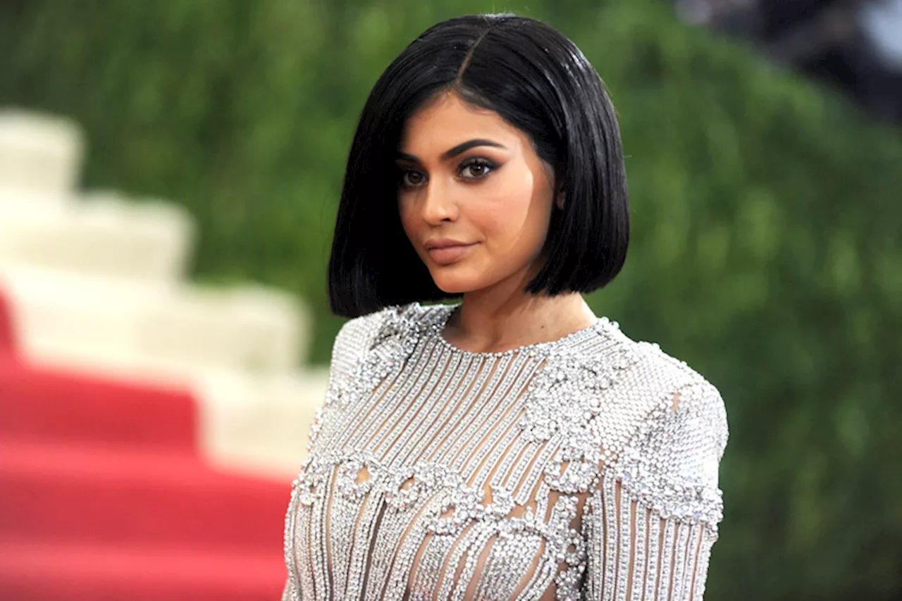 Kylie Jenner choque ses fans avec sa nouvelle collection de vêtements