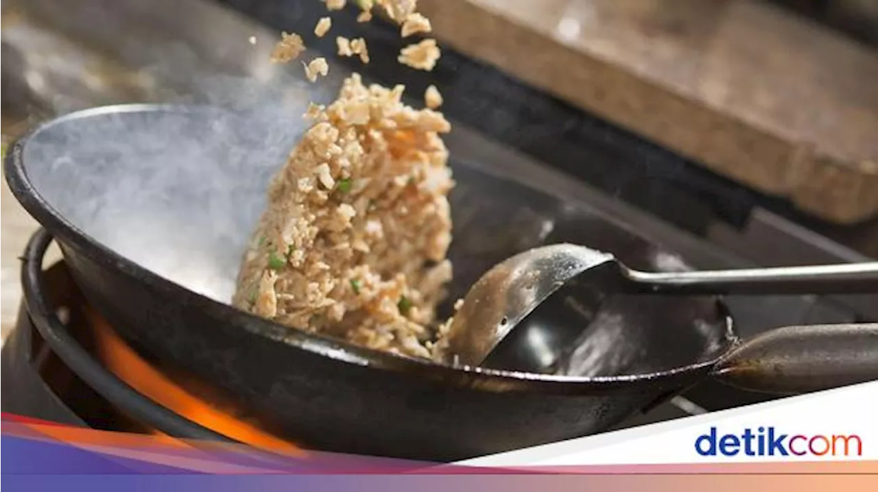 Omzet Pedagang Nasi Goreng di Jalan Sabang Naik 20% Imbas Aksi 22 Mei