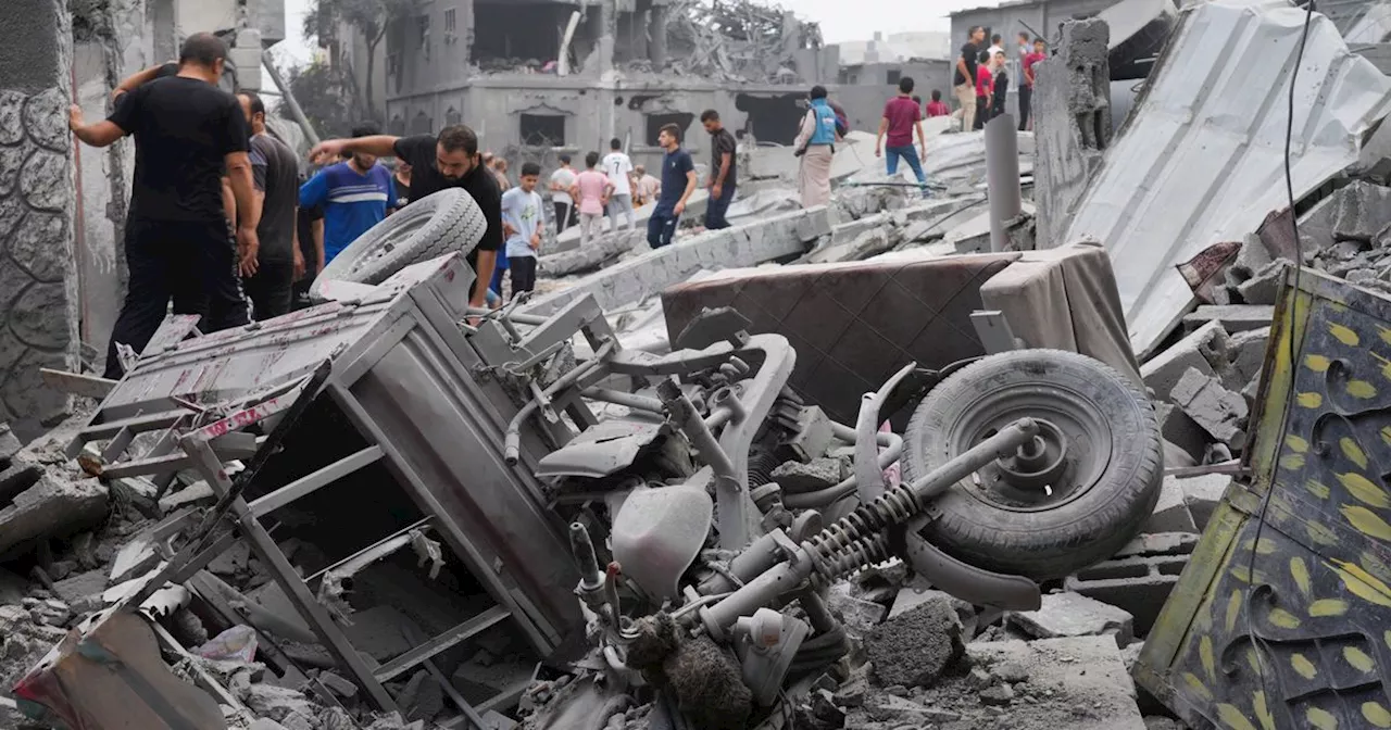 Palestinians in Gaza face uncertainty and danger amid Israeli bombardment