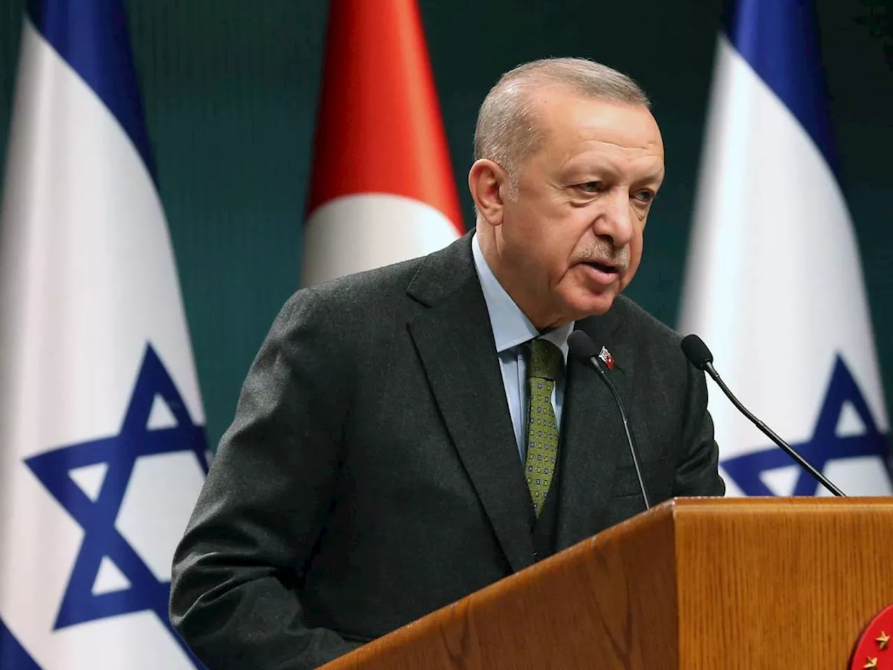 Erdogan attacca l'Occidente: 'In Palestina crimini di guerra'