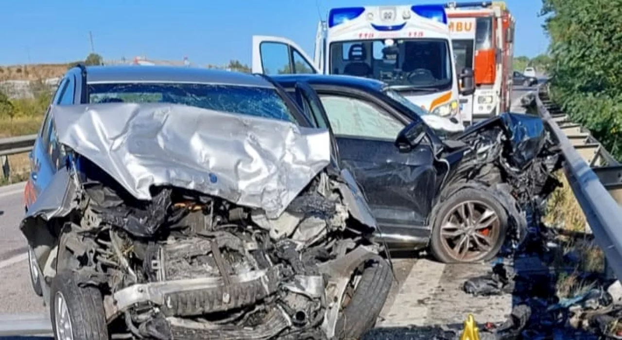 Incidente tra due auto a San Salvo (Chieti): morti un 40enne e una neonata, ferite mamma e figlia di tre anni