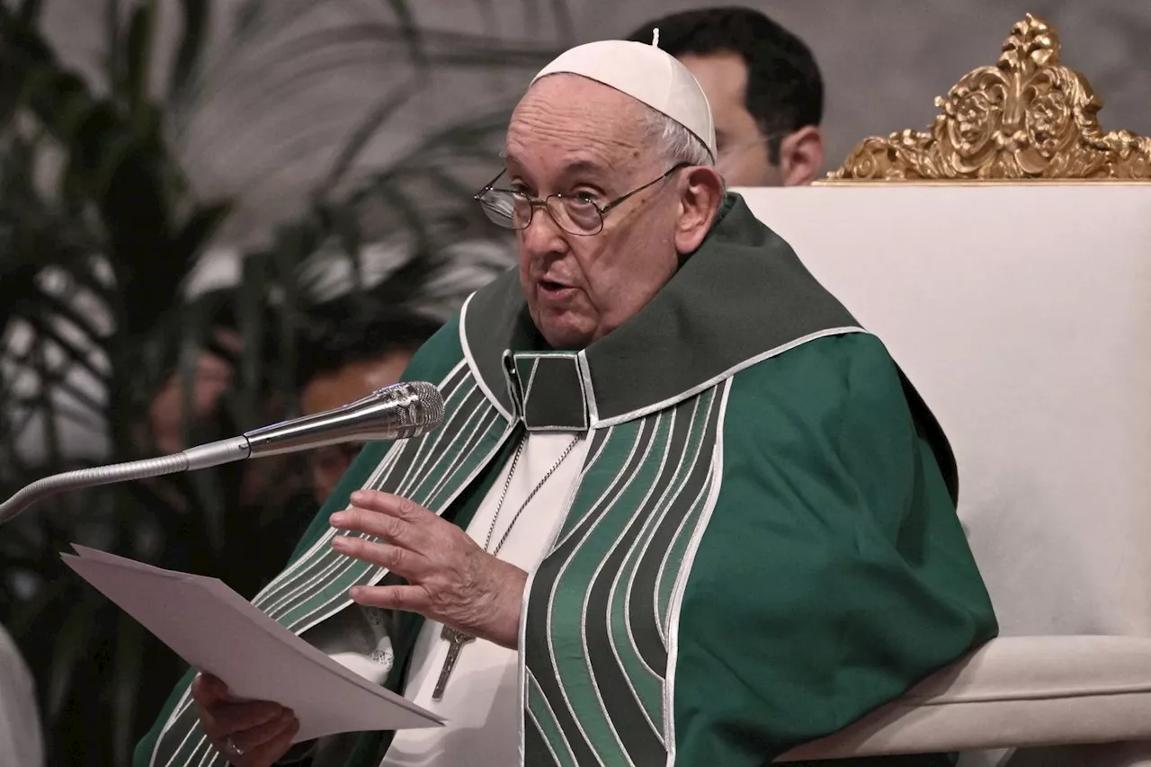 Le pape François clôture le Synode sur la synodalité à la basilique Saint-Pierre de Rome