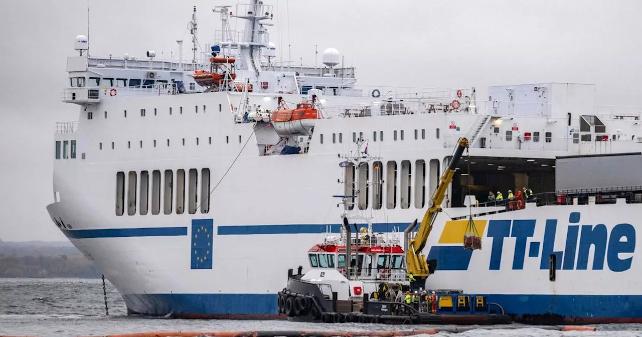 Nouvelle fuite de fuel sur le ferry échoué en mer Baltique