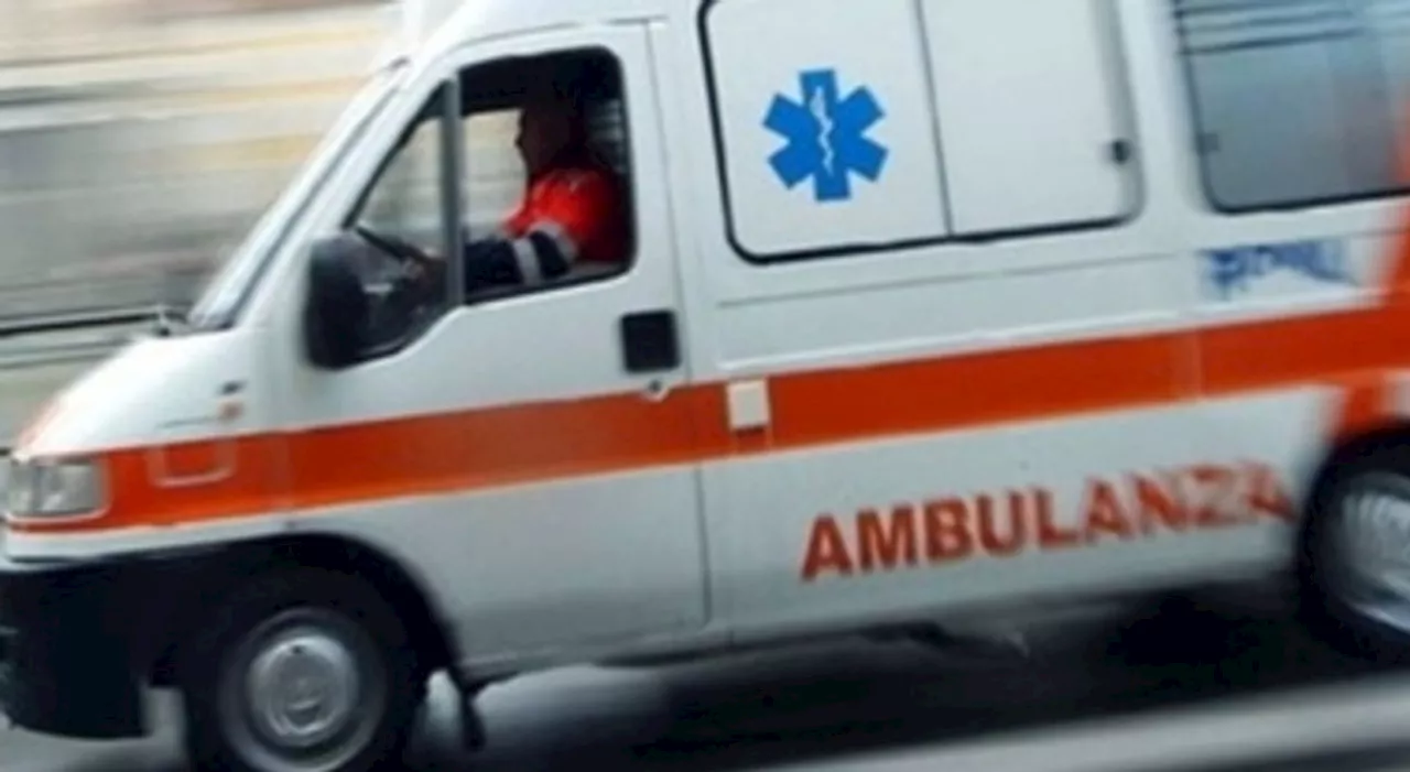 Incidente frontale tra due auto, morta una bambina di 10 anni: cinque i feriti