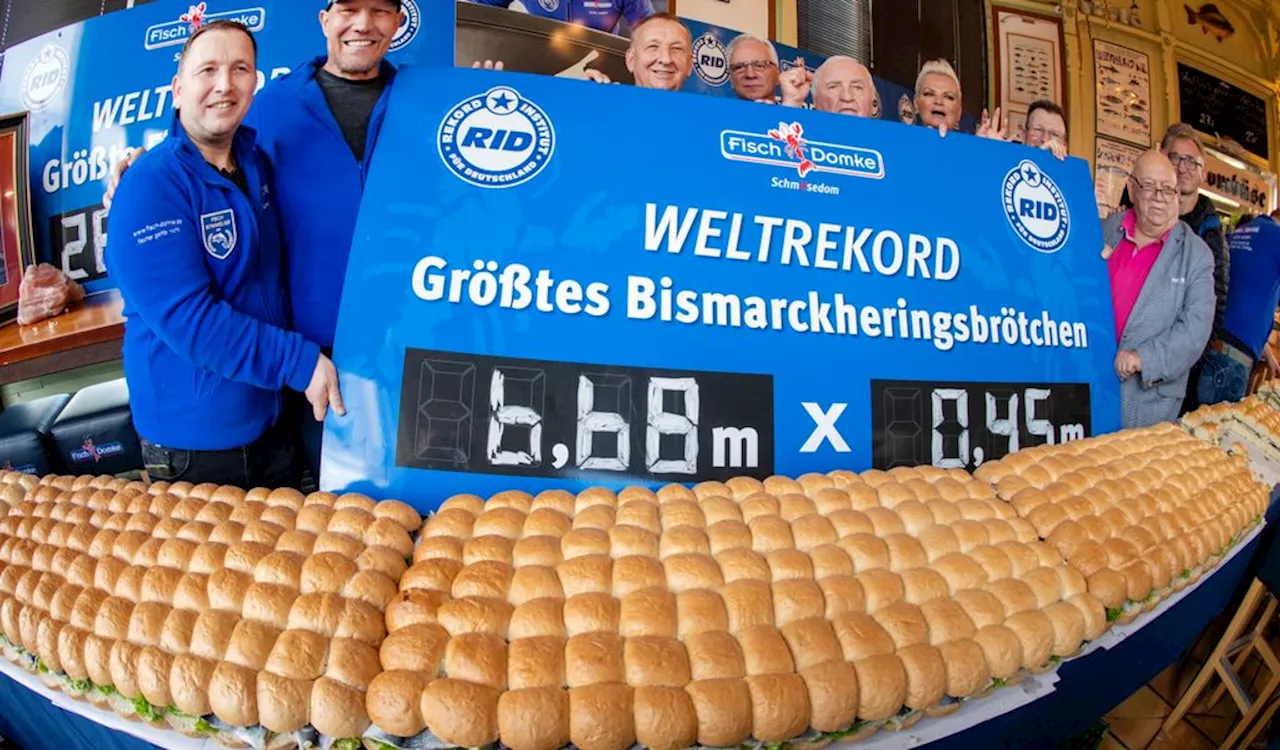 Usedomer Gastronom stellt Weltrekord mit gigantischem Fischbrötchen auf