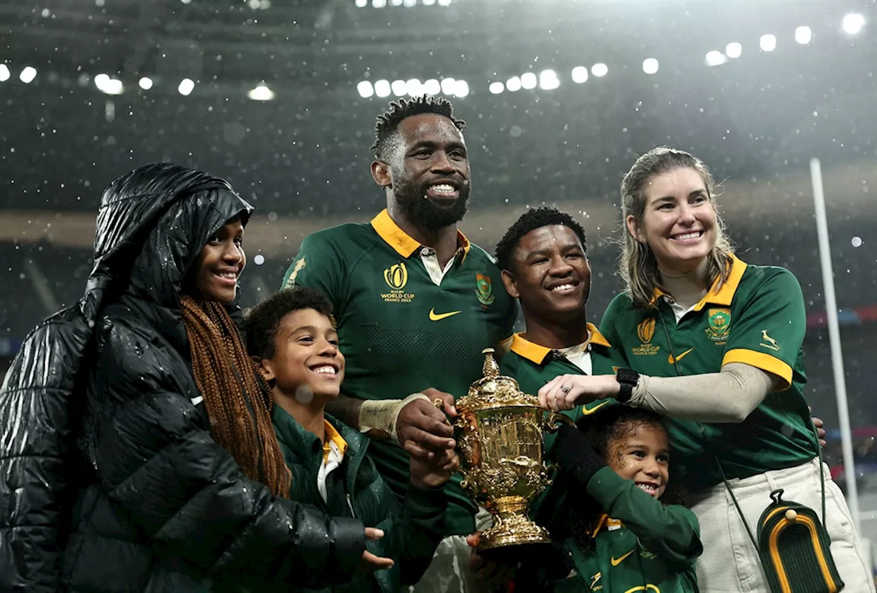 Kolisi's crossroads: Bok skipper to consider 3 options before deciding on international future