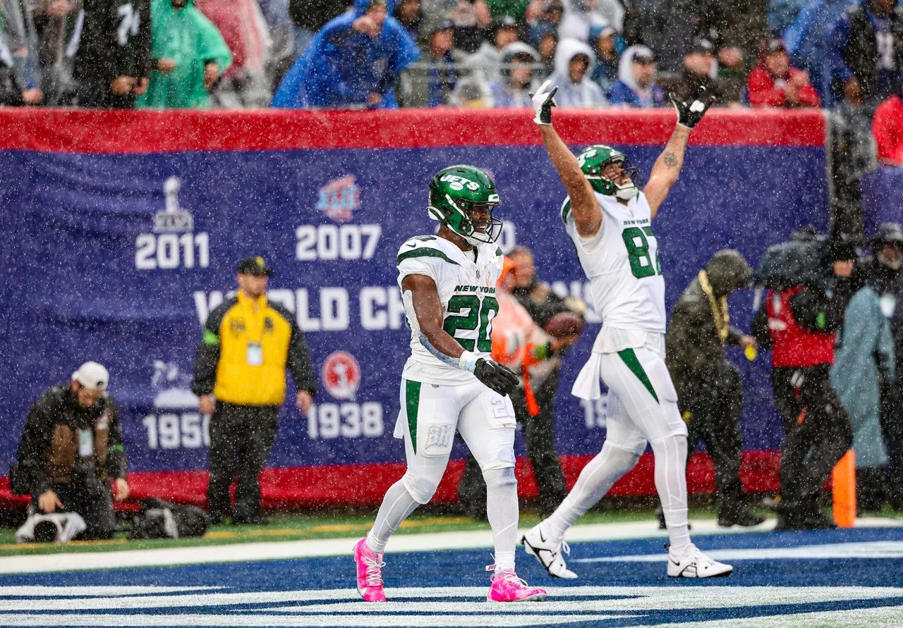Unreal! How the Jets stunned Giants for OT win with remarkable comeback in final seconds