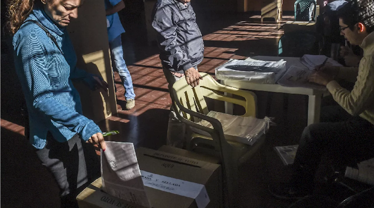 MOE alerta más de 120 posibles irregularidades en medio de la jornada de elecciones