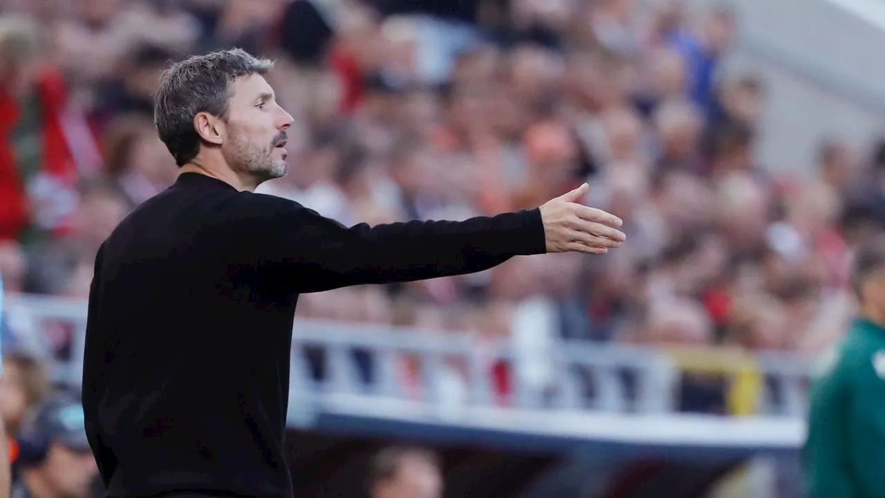 Van Bommel verliest weer met Antwerp, Bizot met Brest nipt onderuit tegen PSG