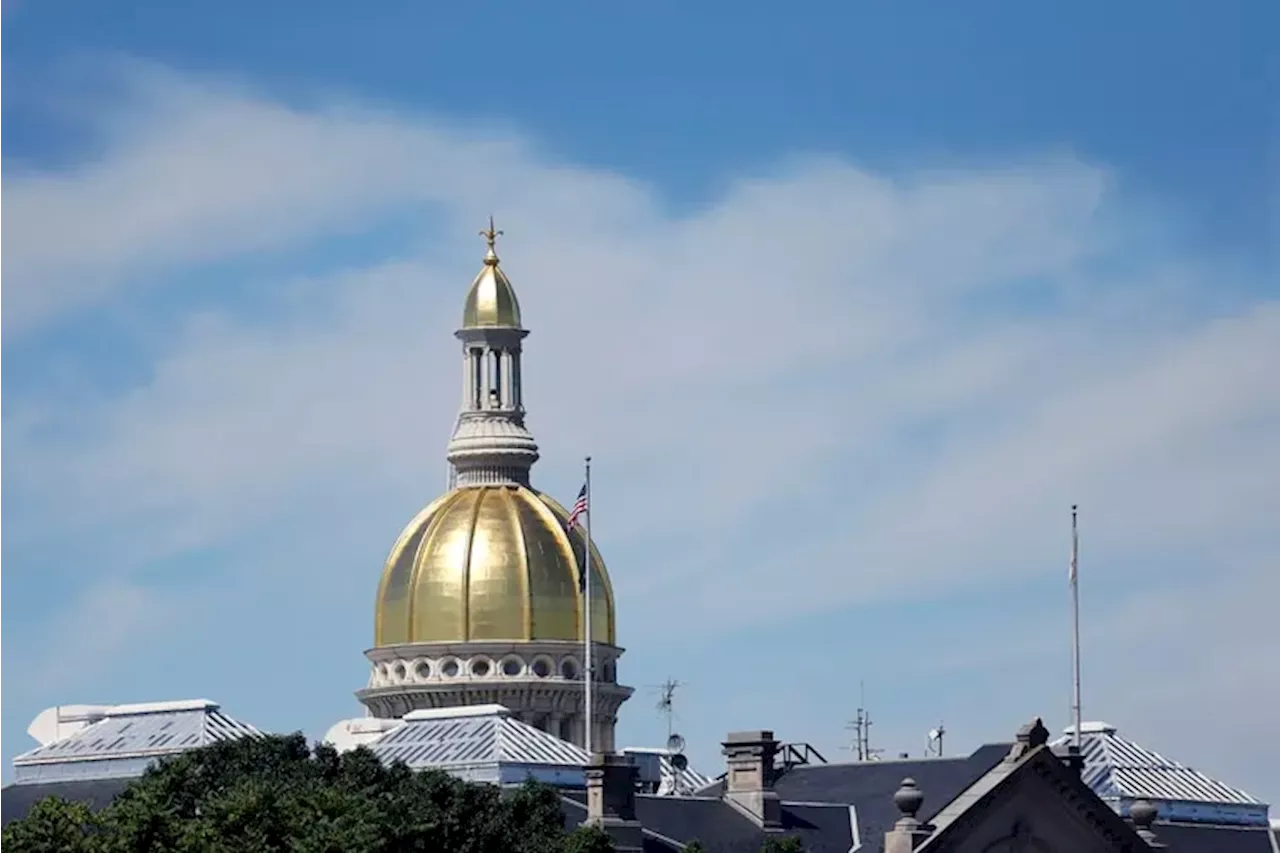 Is the New Jersey legislature at risk of flipping from Democratic to Republican?