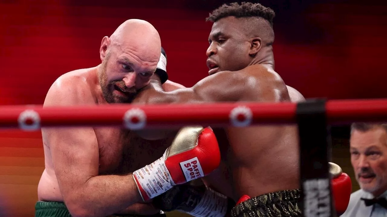 La « Battle of the baddest » : Tyson Fury mis à terre par Francis Ngannou