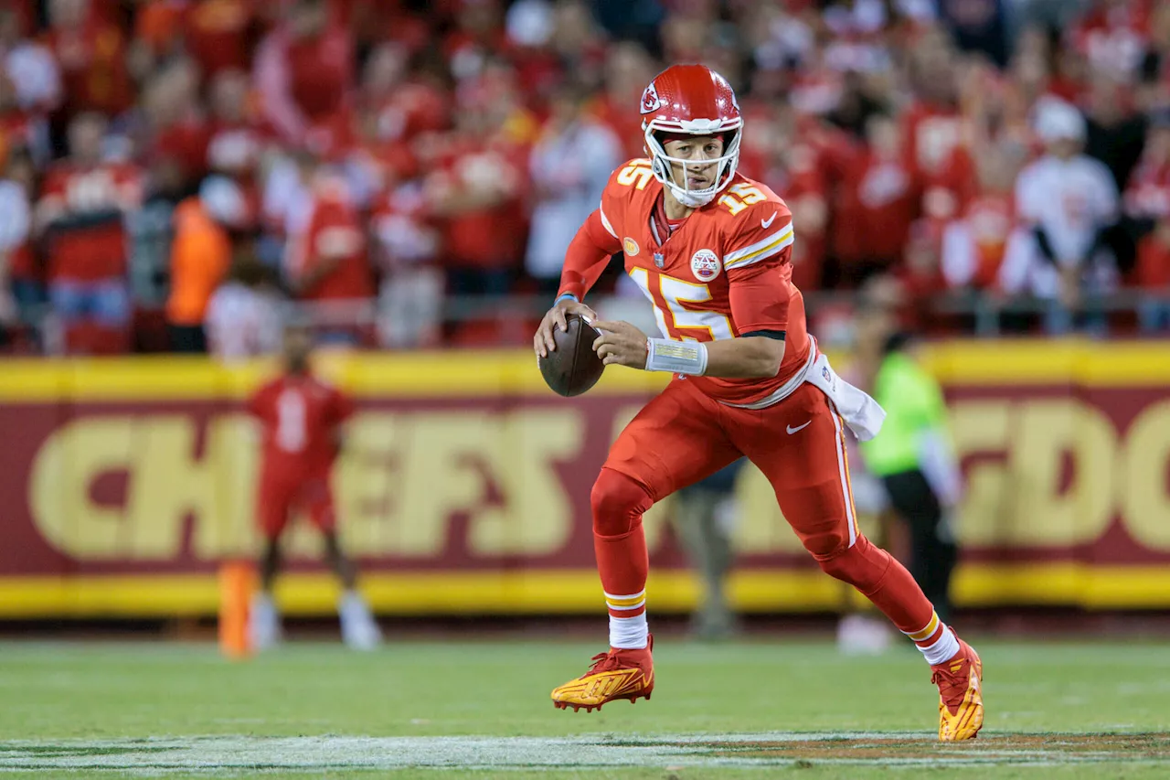 Patrick Mahomes to Play Despite Illness