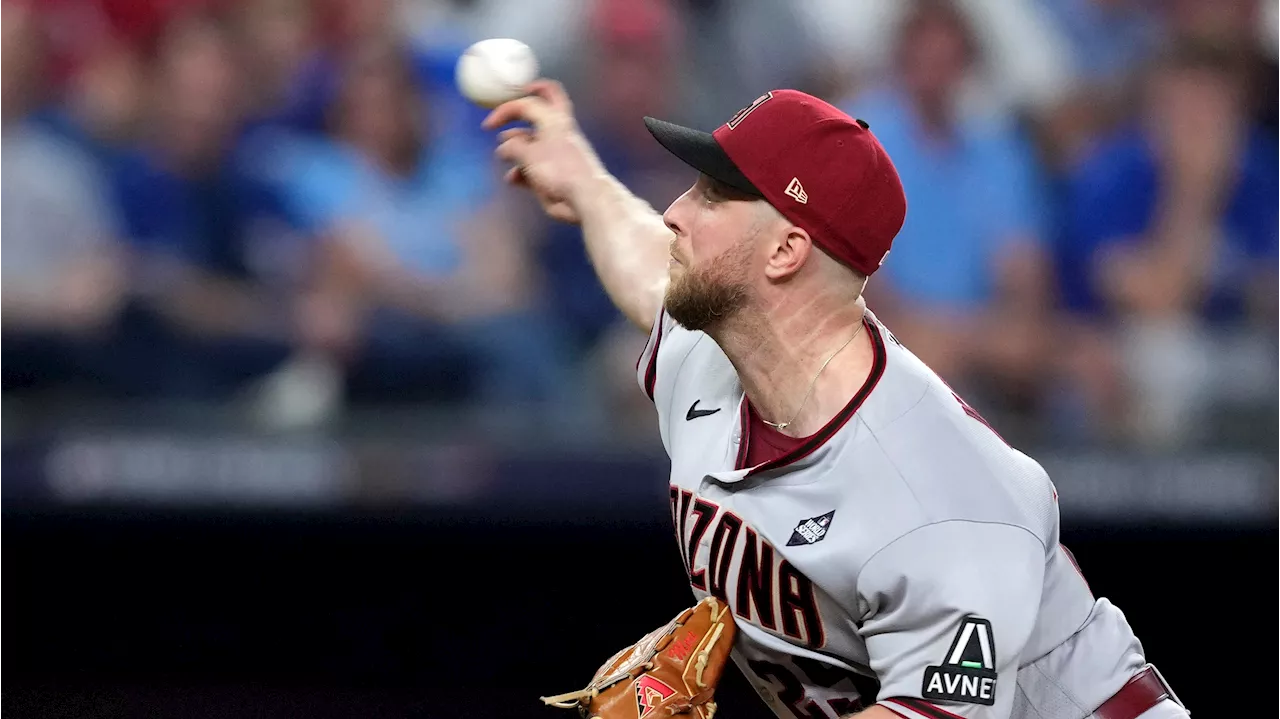 Merrill Kelly Leads Diamondbacks to 9-1 Victory, Tying World Series