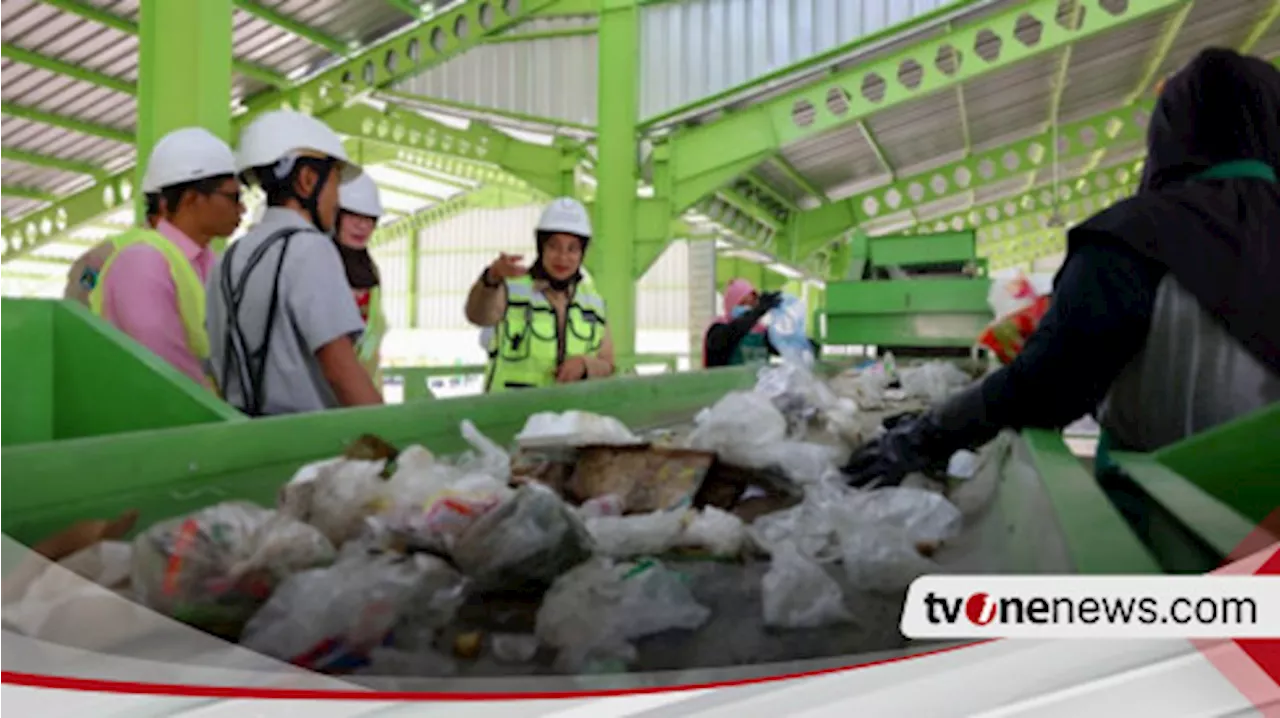 Serius Tangani Persoalan Sampah di Banyuwangi, Ribuan Drum Sampah Didistribusikan ke Desa-desa