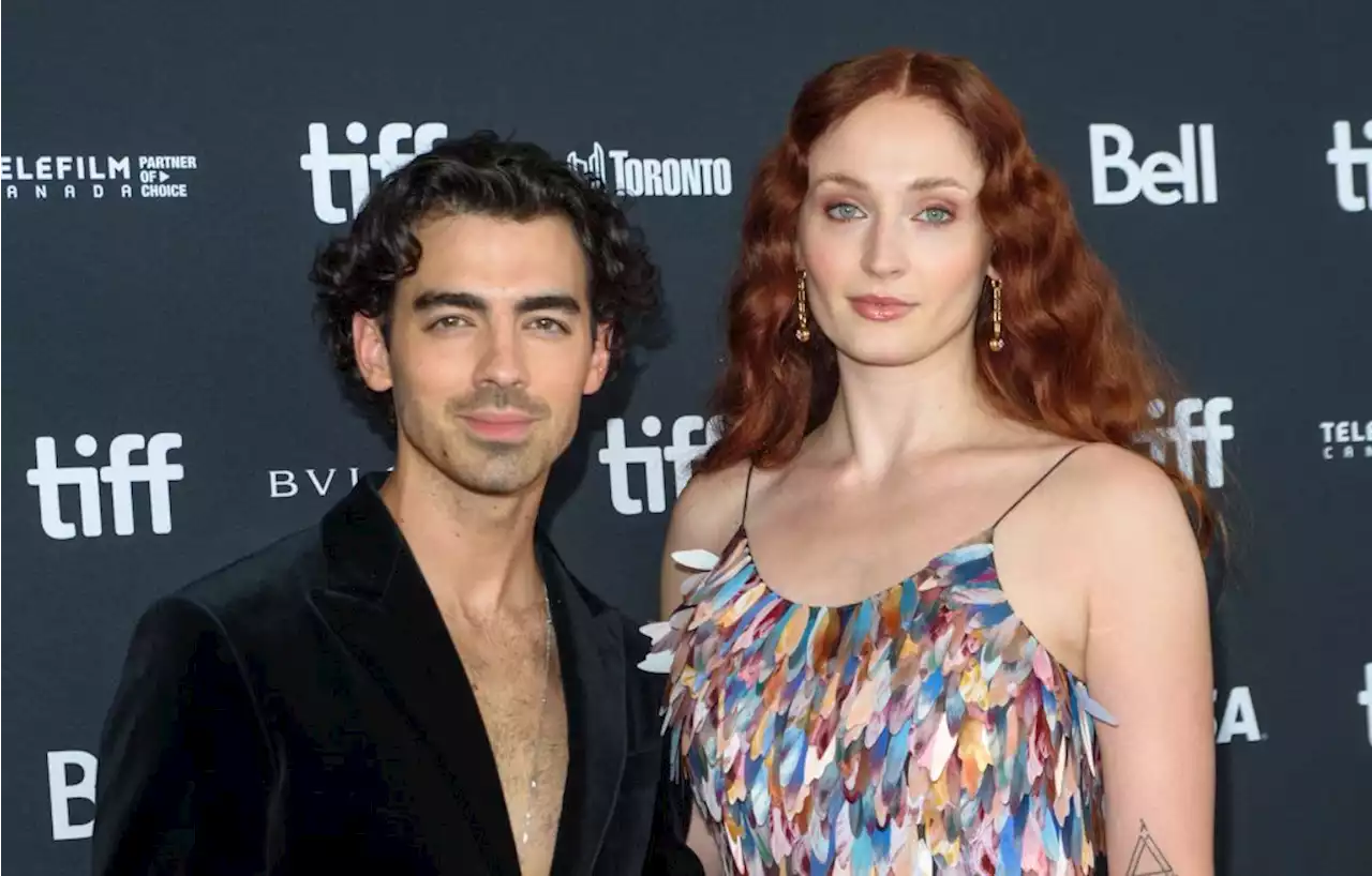 Sophie Turner prouve que Joe Jonas avait prévu de s’installer en Angleterre