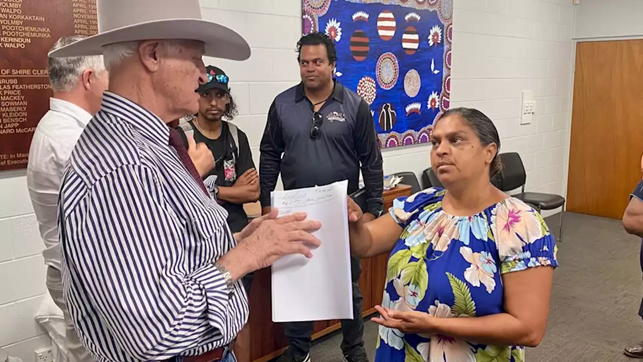 Bob Katter says the Voice to Parliament won't help disadvantaged Indigenous communities