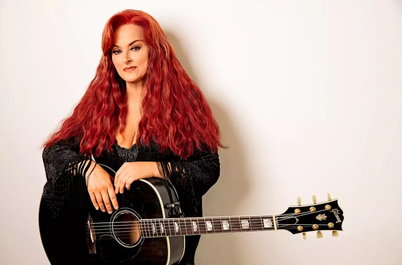 Wynonna Judd to Host ‘Christmas at the Opry’