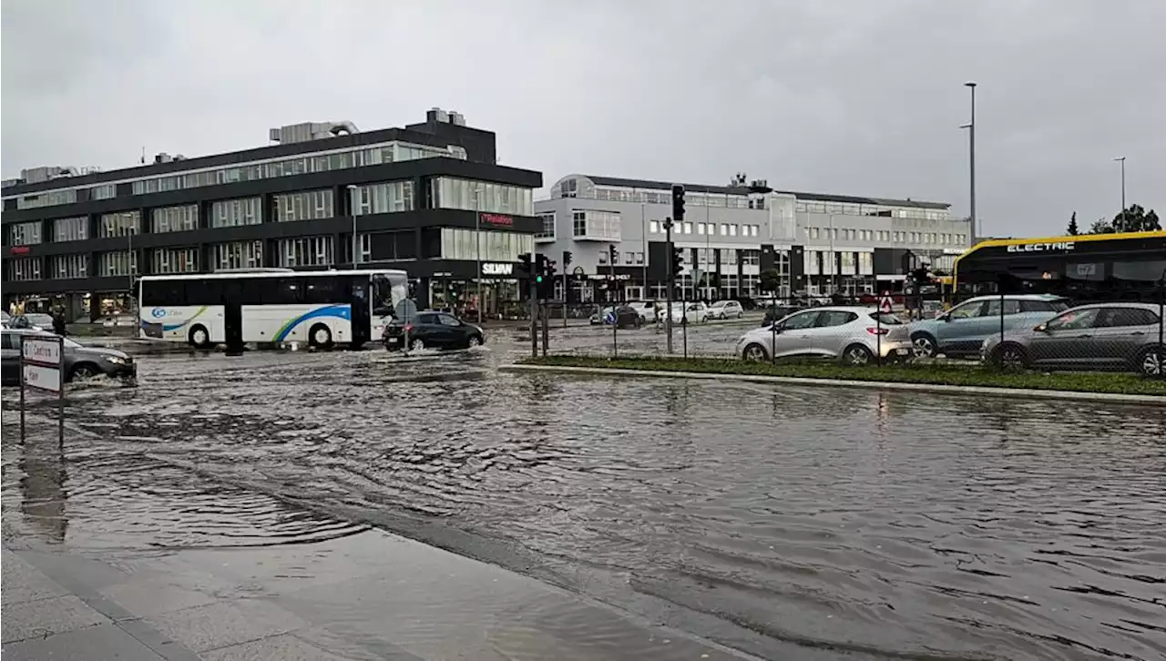 Voldsomt vejr i Aarhus: Journalisthøjskole aflyser al undervisning