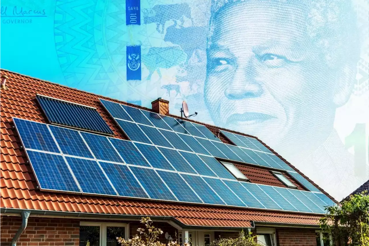 How much money solar engineers and installers earn in South Africa