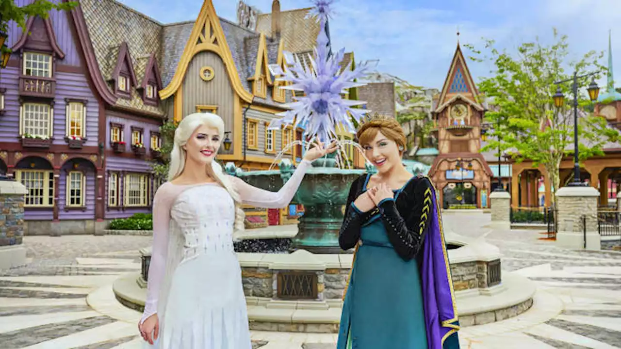 Here's how to see Disney's new 'Frozen' park area before it opens to the public