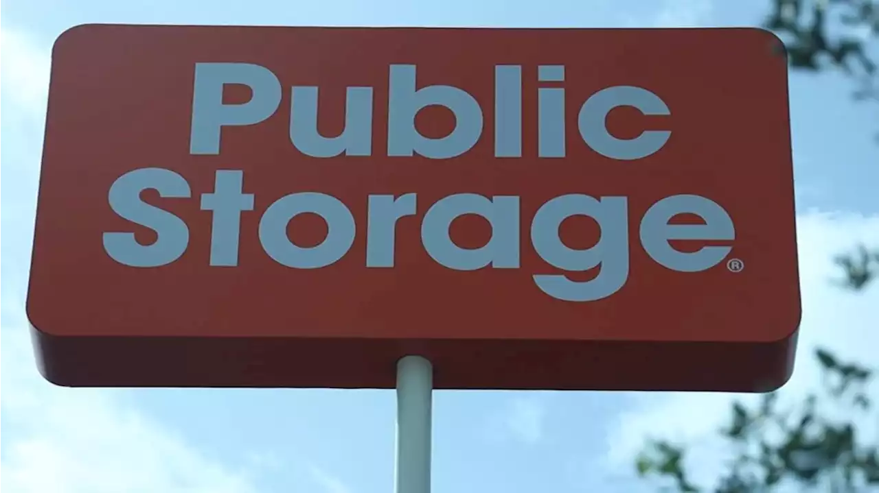 Jacksonville man says storage facility threw away his belongings, including family photo albums