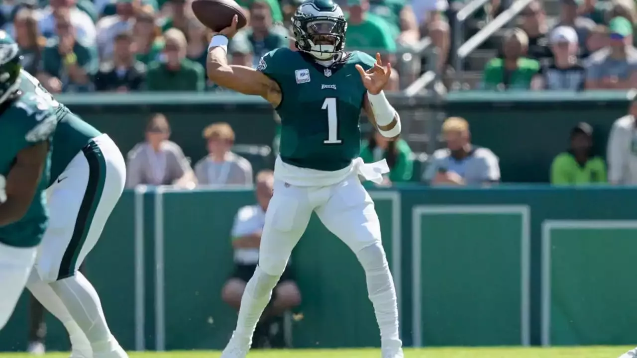 Hurts' breakthrough passing game resembles 2022, and so does 4-0 start for  NFC champion Eagles - The San Diego Union-Tribune