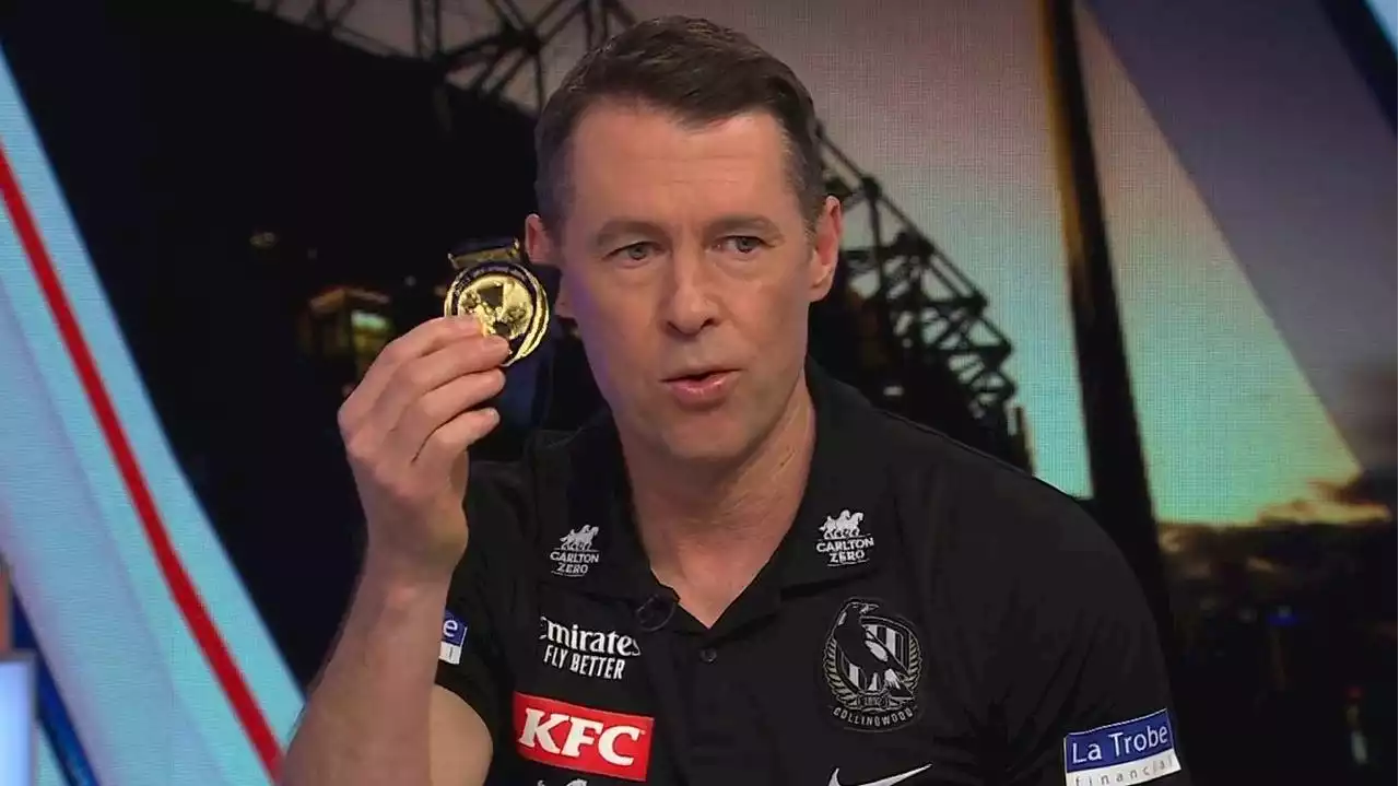 ‘It’s ridiculous’: Collingwood coach refuses to wear medal as debate rages over AFL ‘tyranny’