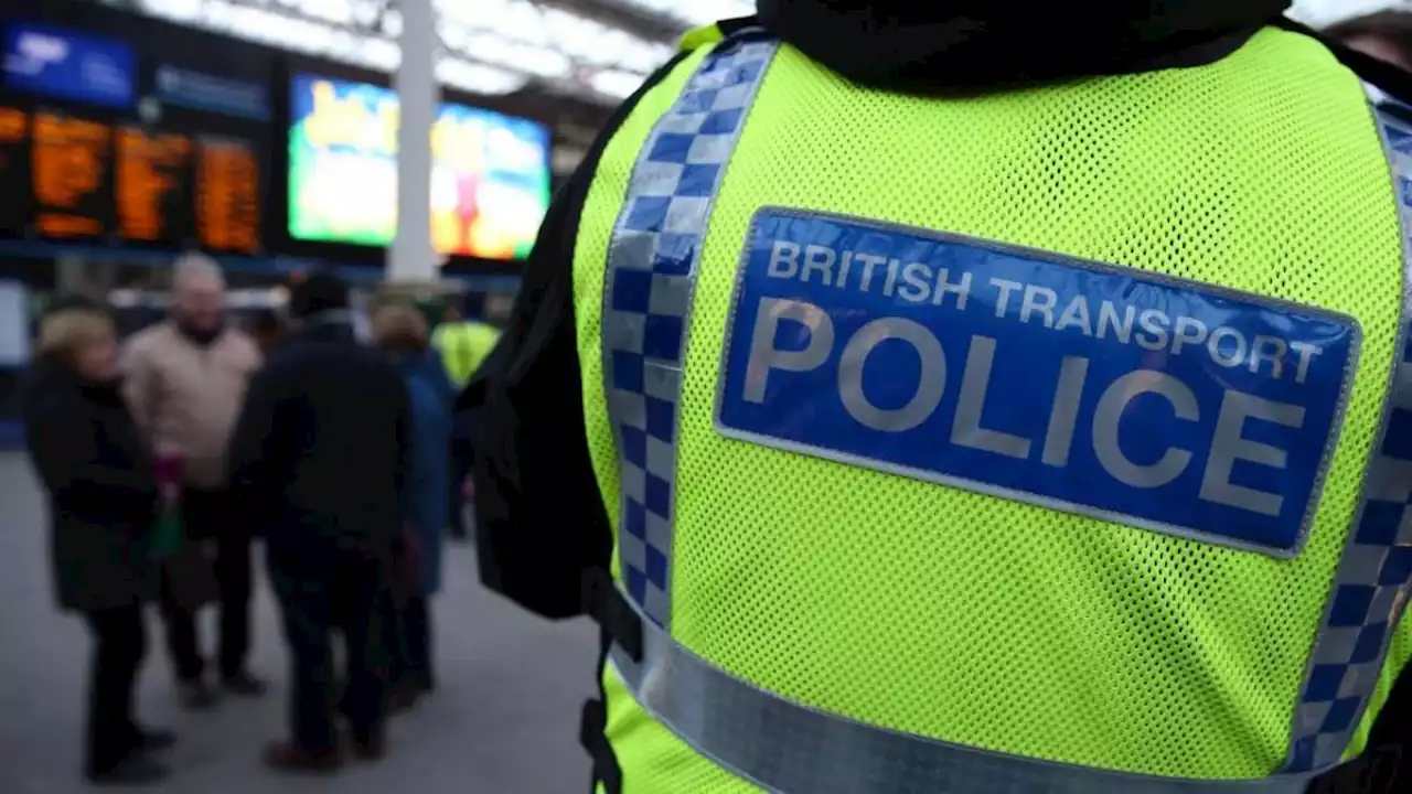 Group of men 'talking about rape' on Glasgow train sparks investigation