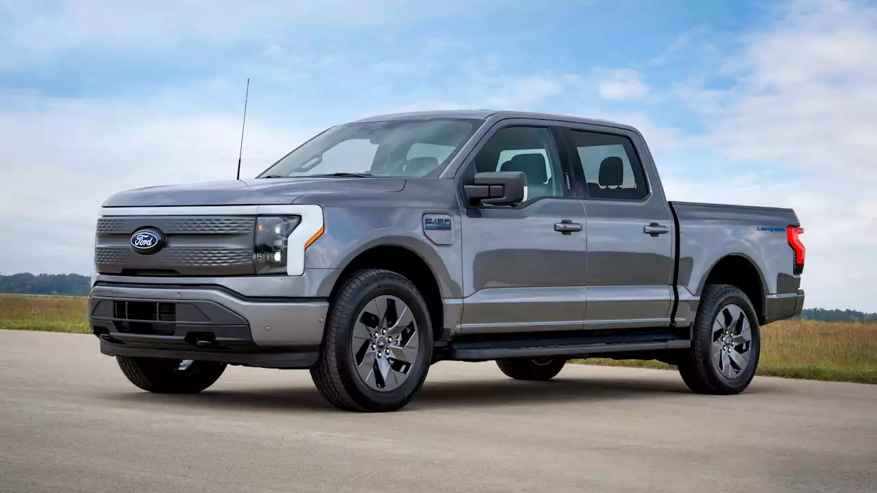 2024 Ford F-150 Lightning Flash: The 'Sweet Spot' 320-Mile Truck