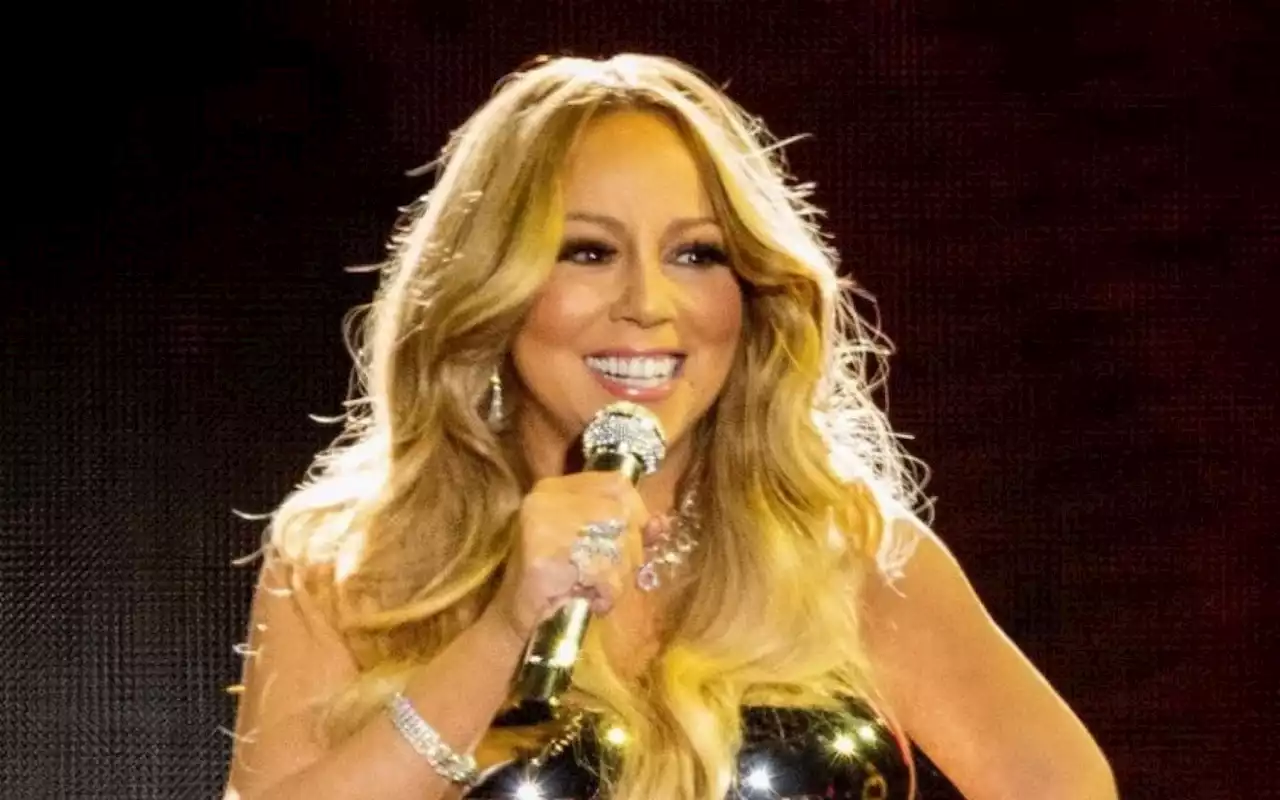 Então é Natal! Mariah Carey anuncia datas da tradicional turnê comemorativa | Celebridades