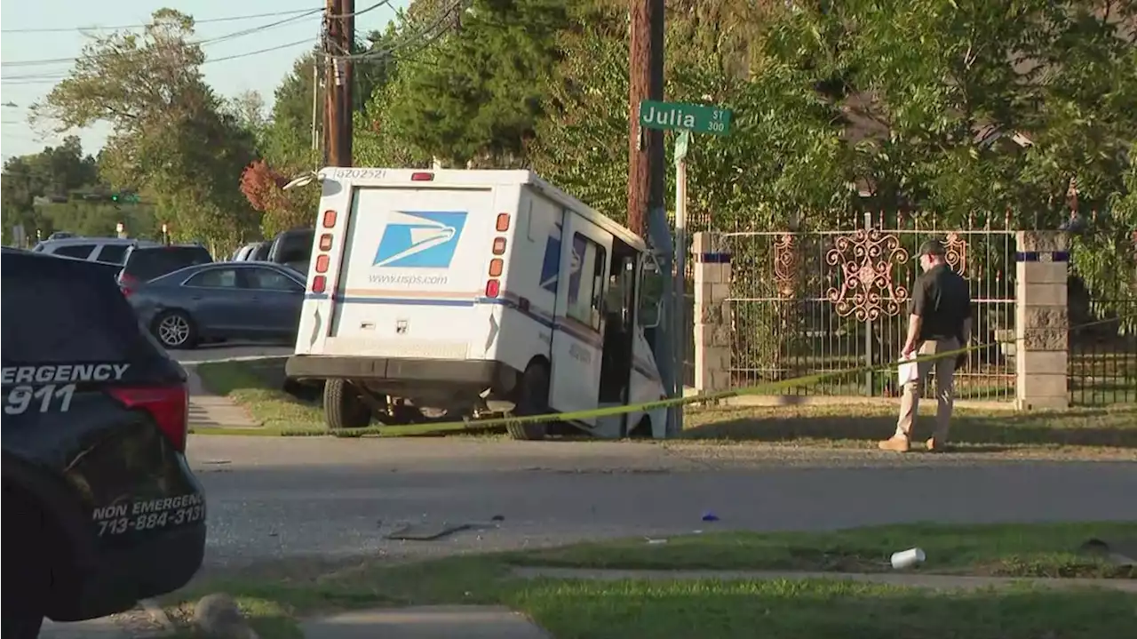 Postal worker killed in north Houston hit-and-run crash identified as search for driver continues