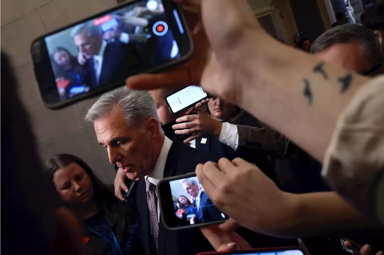 Le chef républicain Kevin McCarthy joue sa survie lors d'un vote historique au Congrès américain