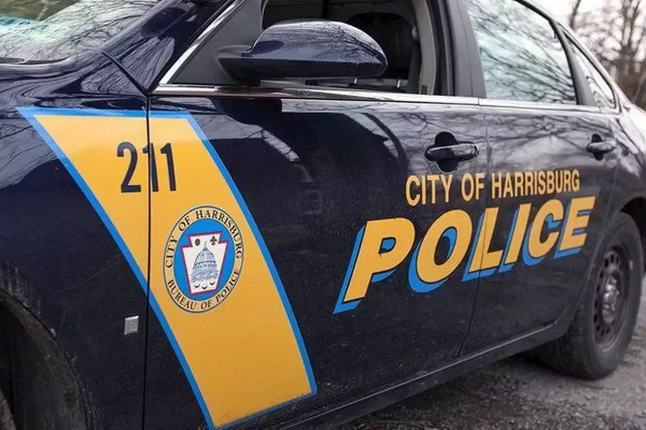 Teen killed in overnight crash involving Harrisburg officer: police