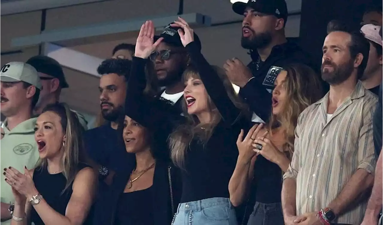 Taylor Swift joins Blake Lively and others at Travis Kelce's Chiefs game